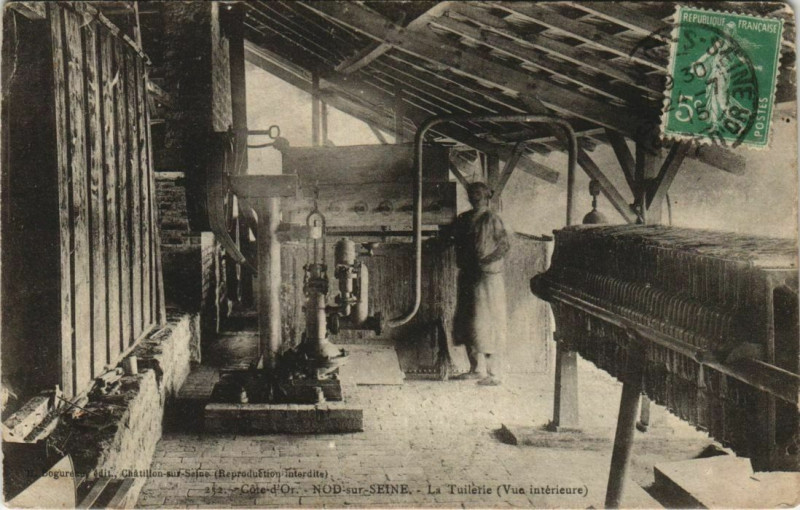 Carte postale ancienne Nod-Du-Seine - La tulerie vue interieure