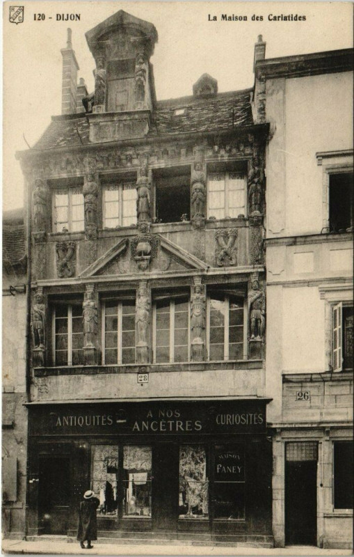 Carte postale ancienne Dijon - Maison des Cariatides à Dijon