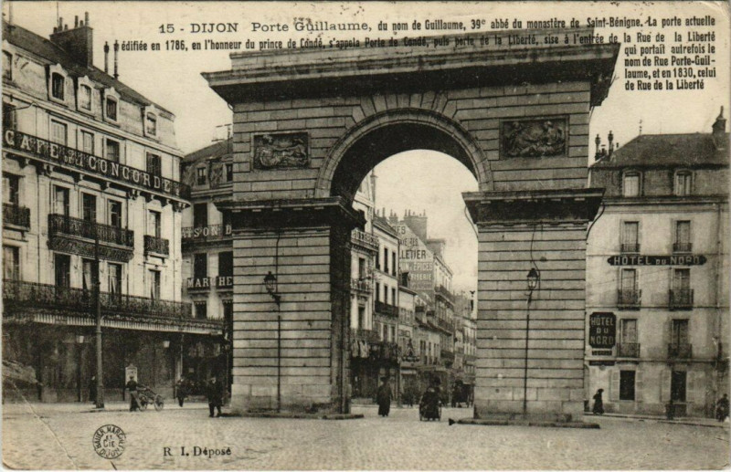 Carte postale ancienne Dijon - Porte Guillaume à Dijon