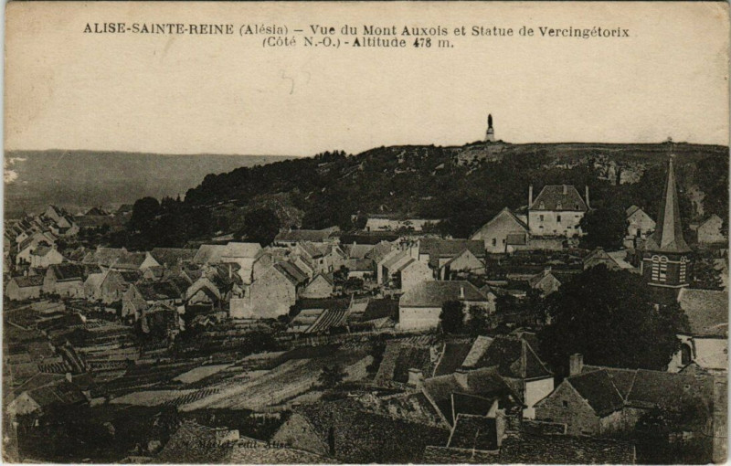 Carte postale ancienne Alise-Sainte-Reine - Vue du Mont Auxois à Alise-Sainte-Reine