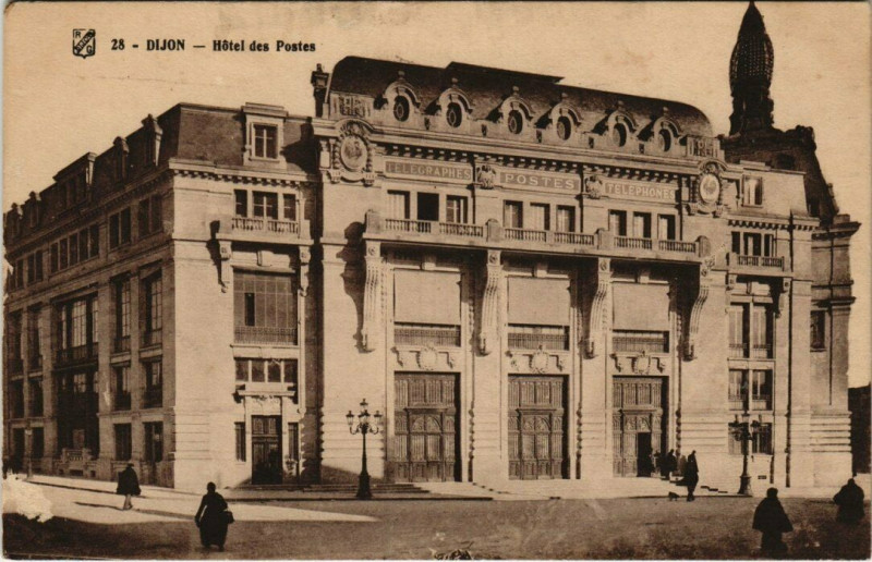 Carte postale ancienne Dijon - Hotel des Postes à Dijon