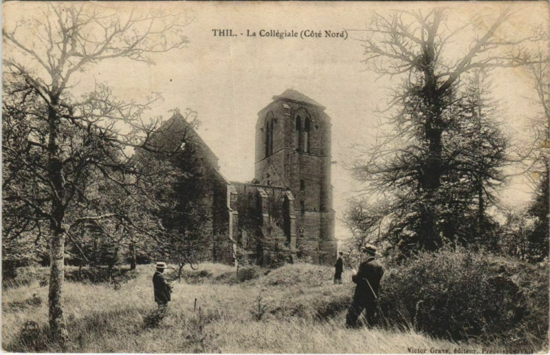 Carte postale ancienne Thil - La Collegiale