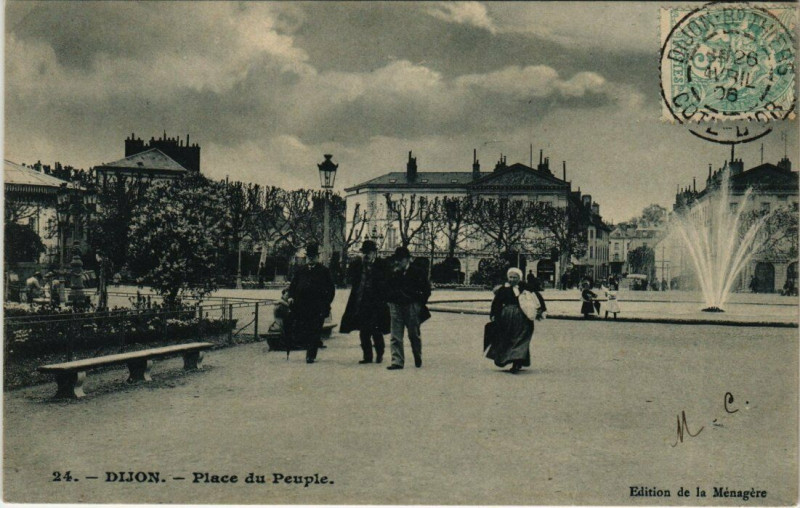 Carte postale ancienne Dijon - Place du Peule à Dijon