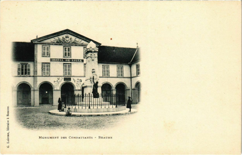 Carte postale ancienne Monument des Combattants - Beaune à Beaune