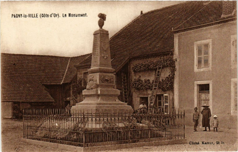Carte postale ancienne Le Monument à Pagny-la-Ville