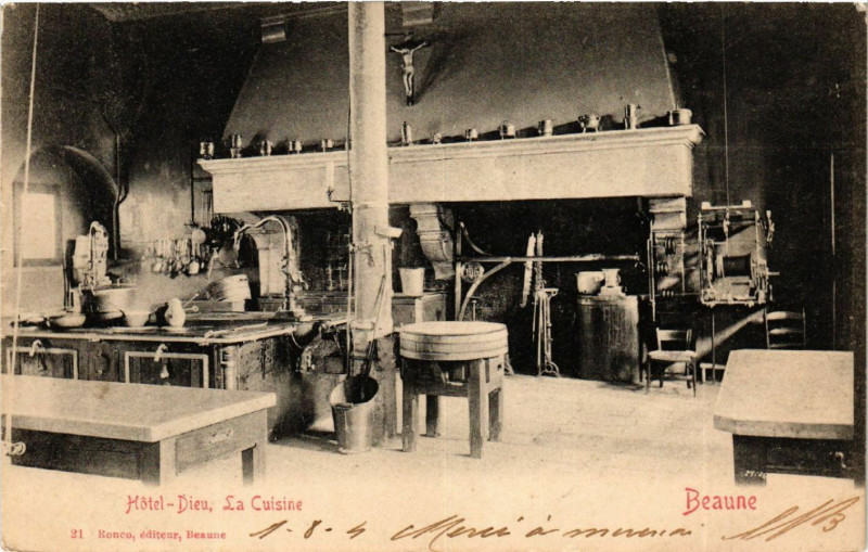 Carte postale ancienne Hotel-Dieu , La Cuisine - Beaune à Beaune