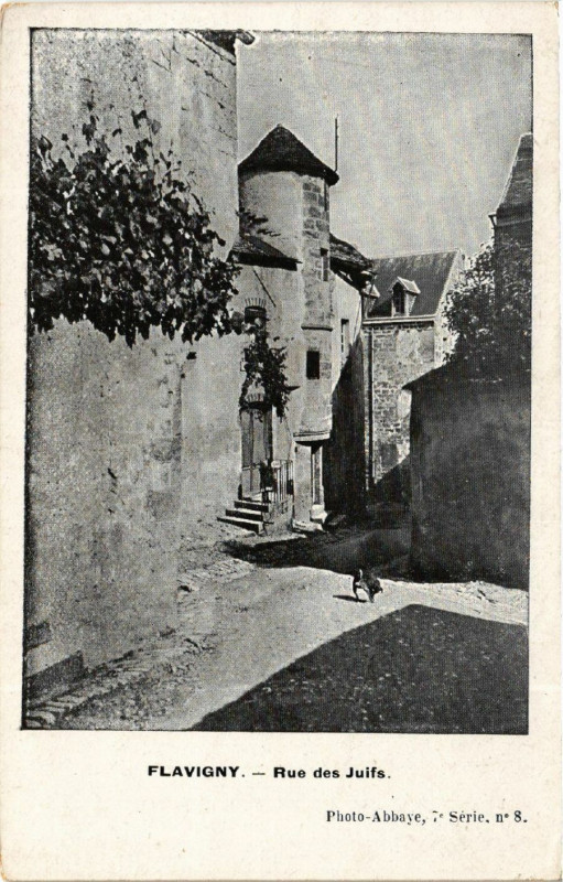 Carte postale ancienne Flavigny - Rue des Juifs