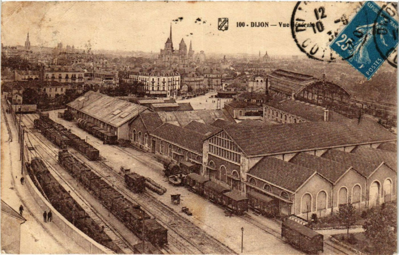 Carte postale ancienne Dijon - Vue générale à Dijon