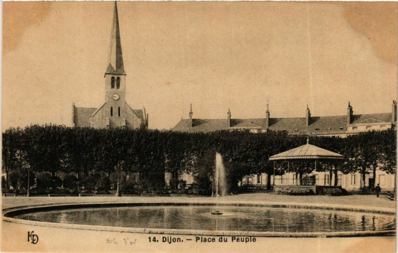 Carte postale ancienne Dijon - Place du Peuple à Dijon