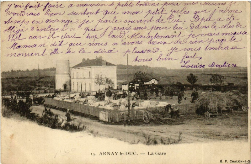 Carte postale ancienne Arnay-le-Duc - La Gare à Arnay-le-Duc