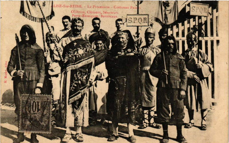 Carte postale ancienne Alise-Sainte-Reine - La Procession - Costumes Paiers- Olibrius,Clement à Alise-Sainte-Reine