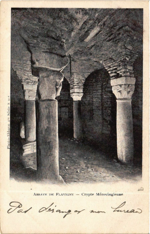 Carte postale ancienne Abbaye de Flavigny - Cryte Mérovingienue