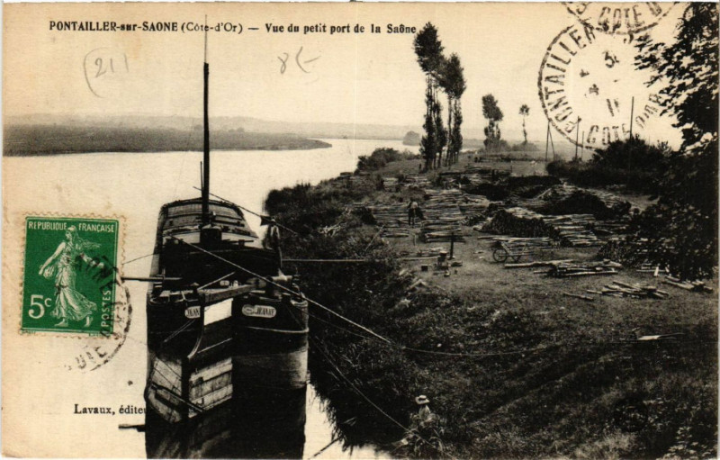 Carte postale ancienne Pontailler-sur-Saone (Cote-d'Or) - Vue du petit port de la Saone à Pontailler-sur-Saône