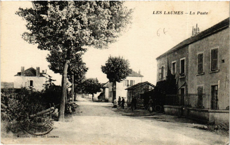 Carte postale ancienne Les Laumes - La Poste