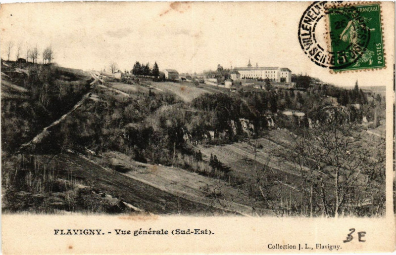 Carte postale ancienne Flavigny - Vue générale (Sud-Est)