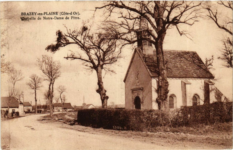 Carte postale ancienne Brazey-en-Plaine (Cote-d'Or) -Chapelle de Notre-Dame de Pitre à Brazey-en-Plaine