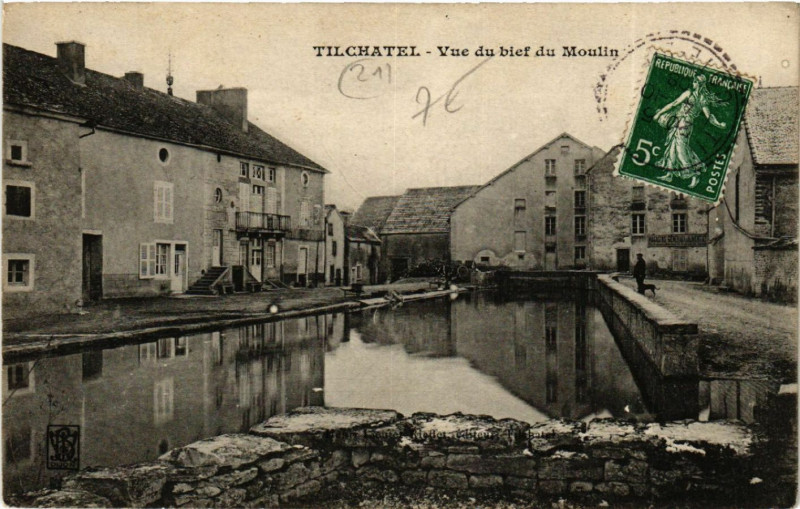 Carte postale ancienne Tilchatel - Vue du bief du Moulin