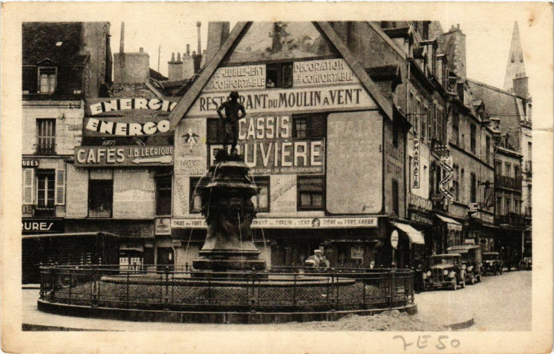 Carte postale ancienne Les Petits Tableaux de Bourgogne Dijon - Place Francois-Rude à Dijon