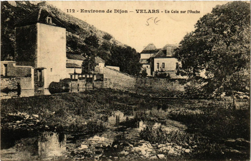 Carte postale ancienne Environs de Dijon - Velars - Un Coin sur l'Ouche à Dijon