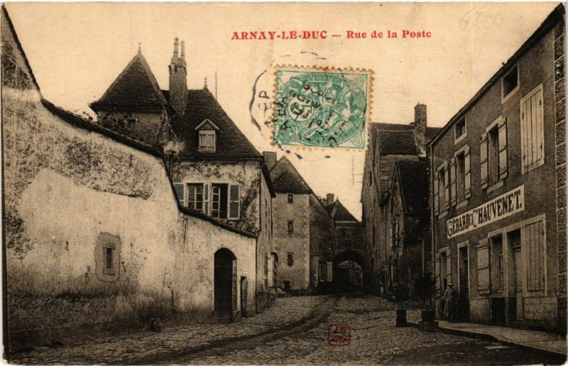Carte postale ancienne Arnay-le-Duc - Rue de la Poste à Arnay-le-Duc