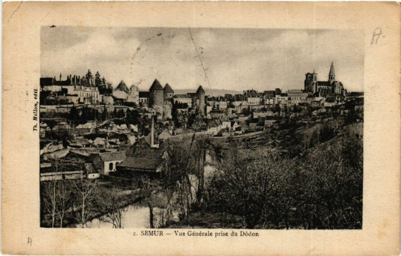 Carte postale ancienne Semur - Vue Générale prise du Dédon