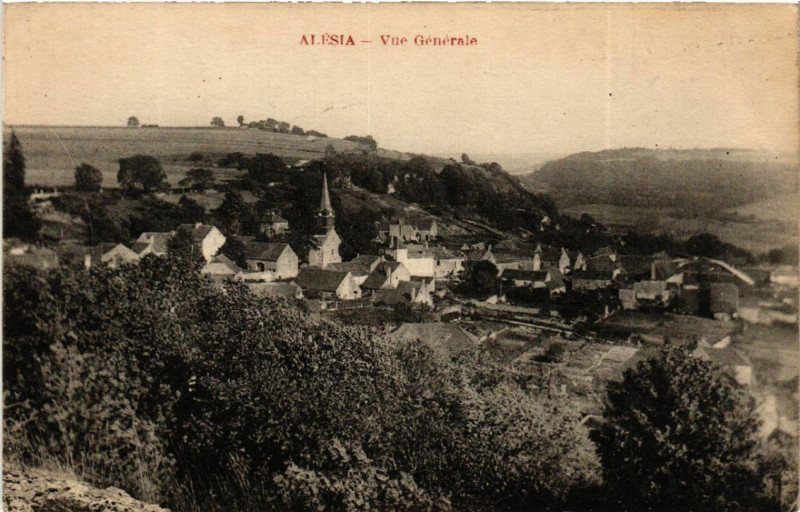Carte postale ancienne Alesia - Vue Générale