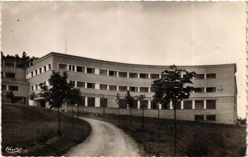 Carte postale ancienne Velars-sur-Ouche (C.-d'Or) - Sanatorium des Mineurs - Aile droite à Velars-sur-Ouche
