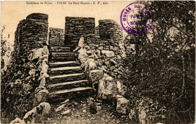 Carte postale ancienne Environs de Dijon - Fixin - Le Parc Noisot à Dijon