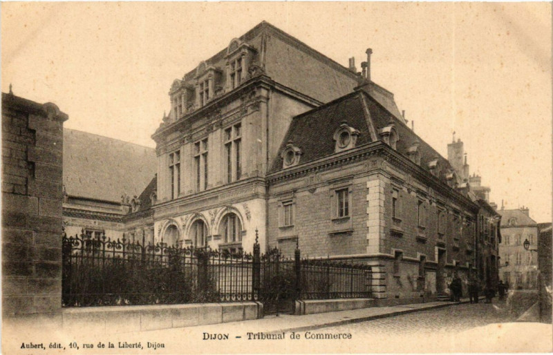 Carte postale ancienne Dijon - Tribunal de Commerce à Dijon