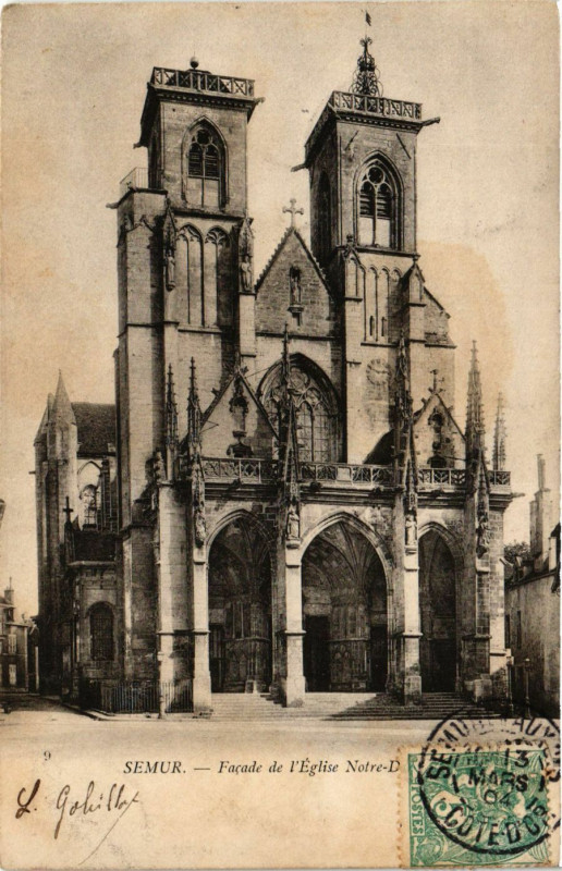 Carte postale ancienne Semur - Facade de l'Eglise Notre-Dame