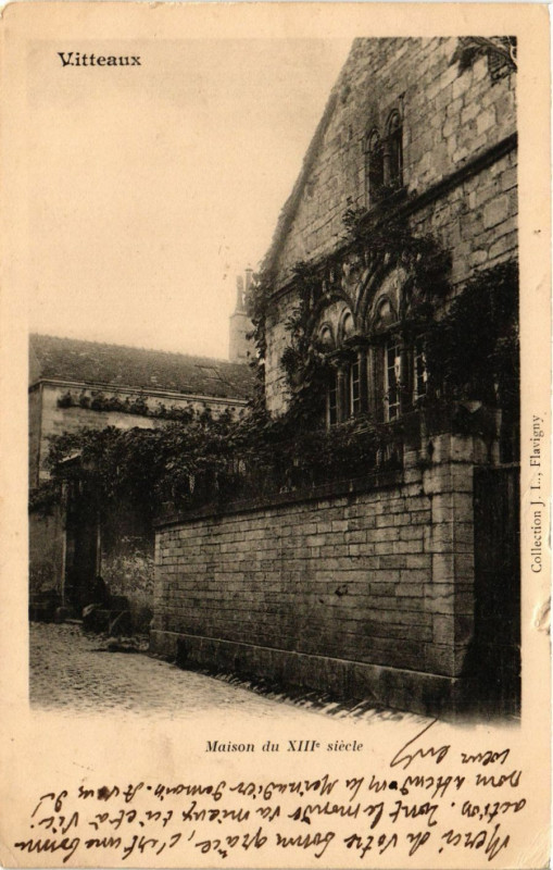 Carte postale ancienne Vitteaux - Maison du Xiii siécle à Vitteaux