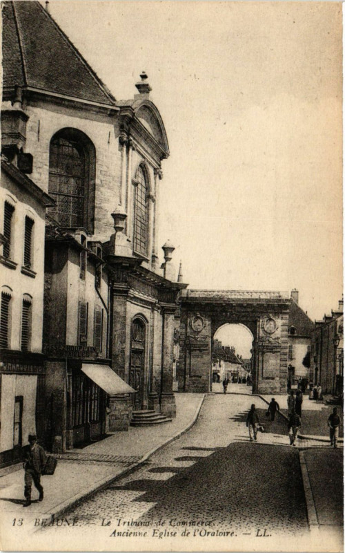 Carte postale ancienne Beaune - Le Tribune de Comforcée - Ancienne Eglise de l'Oratoire à Beaune