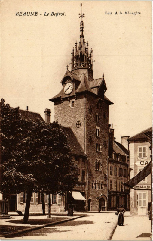 Carte postale ancienne Beaune - Le Beffroi à Beaune
