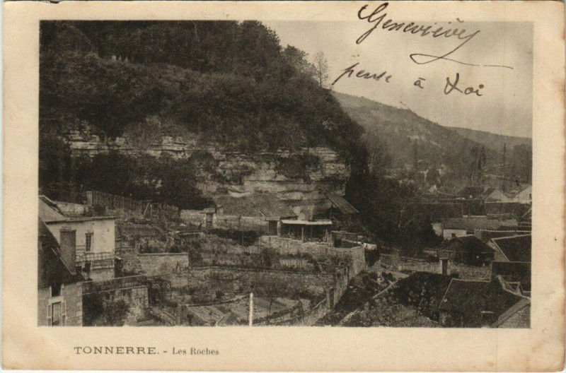 Carte postale ancienne Tonnerre - Les Roches à Tonnerre