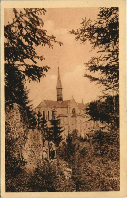 Carte postale ancienne Abbaye de la Pierre-qui-Vire - vue ouest