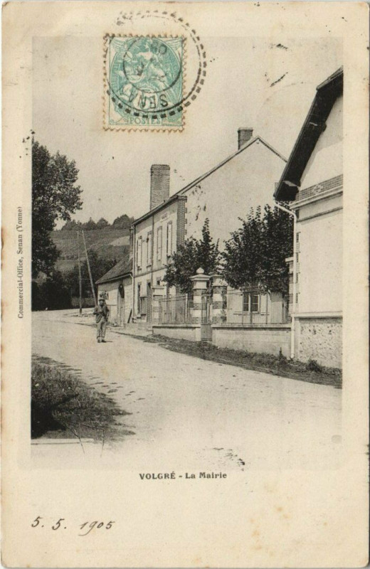 Carte postale ancienne Volgre - La mairie