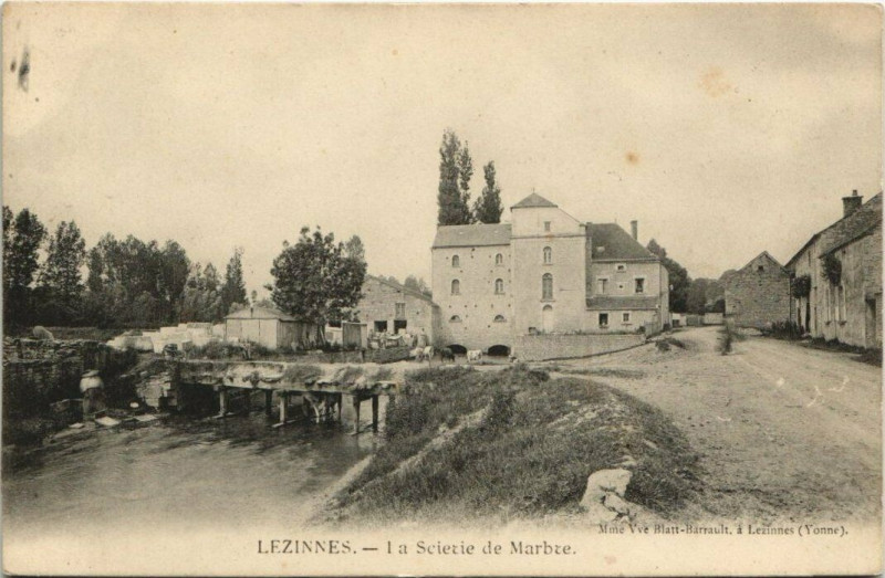Carte postale ancienne Lezinnes - La Scietie de Marbre à Lézinnes