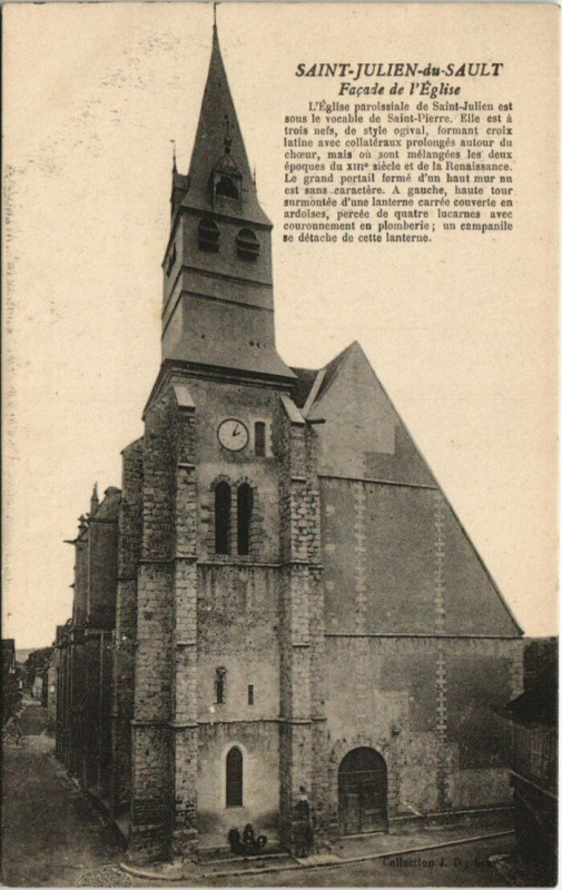 Carte postale ancienne Saint-Julien-du-Sault - La Facade de l'Eglise à Saint-Julien-du-Sault