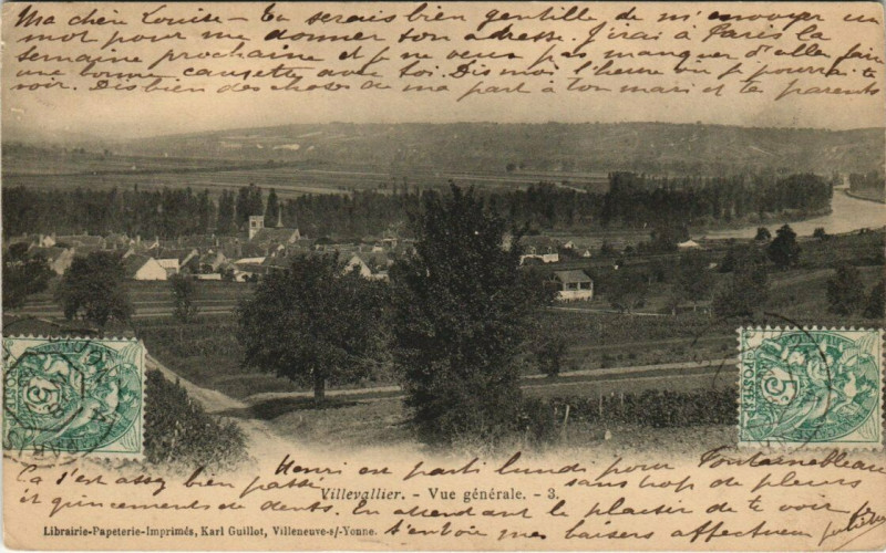 Carte postale ancienne Villevallier - Vue générale à Villevallier