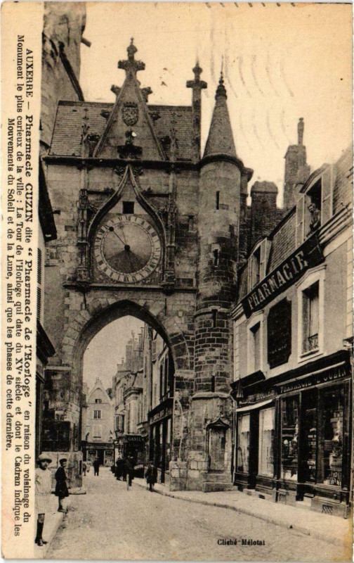 Carte postale ancienne Auxerre - Pharmacie à Auxerre