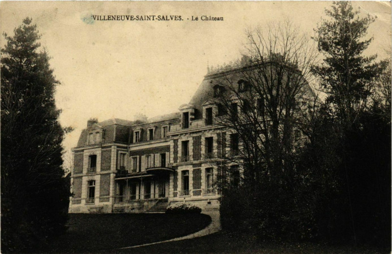 Carte postale ancienne Villeneuve-Saint-Salves - Le Chateau France à Villeneuve-Saint-Salves