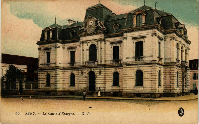 Carte postale ancienne Sens - La Caisse d'Epargne France à Sens