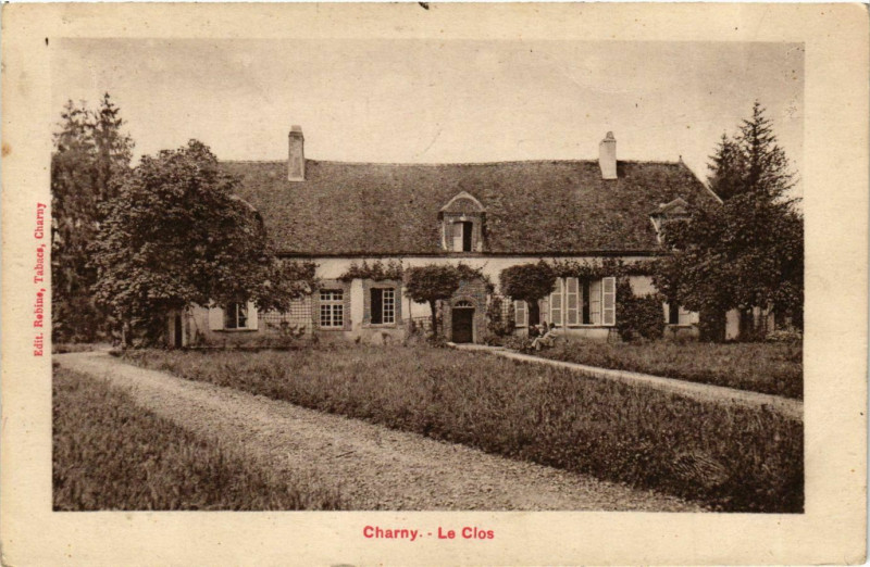 Carte postale ancienne Charny - Le Clos France