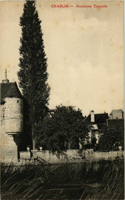 Carte postale ancienne Chablis - Ancienne Tourelle France à Chablis