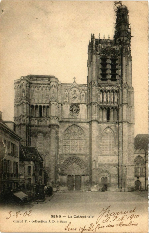 Carte postale ancienne Bourgogne Yonne Sens La Cathdrale à Sens