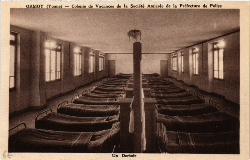 Carte postale ancienne Ormoy - Colonie de Vacances de la Societe Amicale de la à Ormoy