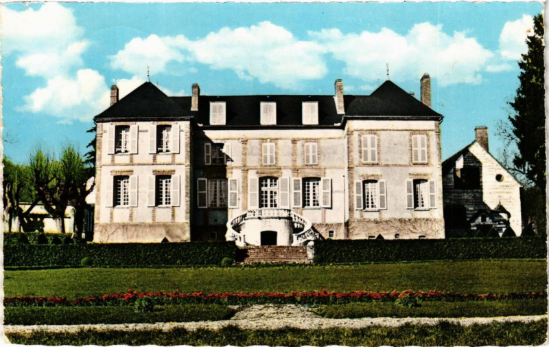 Carte postale ancienne Volgre - Le Chateau des ARCYs
