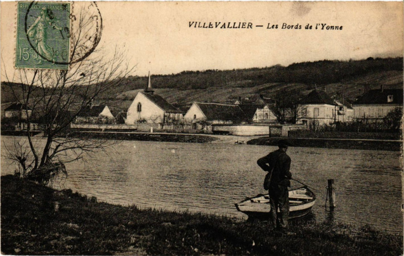 Carte postale ancienne Villevallier - Les Bords de l'Yonne à Villevallier