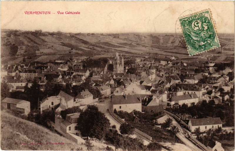 Carte postale ancienne Vermenton - Vue générale à Vermenton