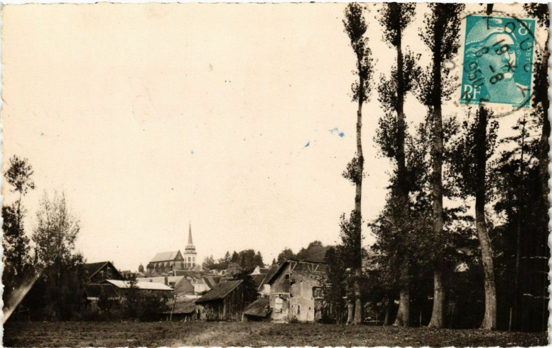 Carte postale ancienne Toucy - Vue du Patis à Toucy